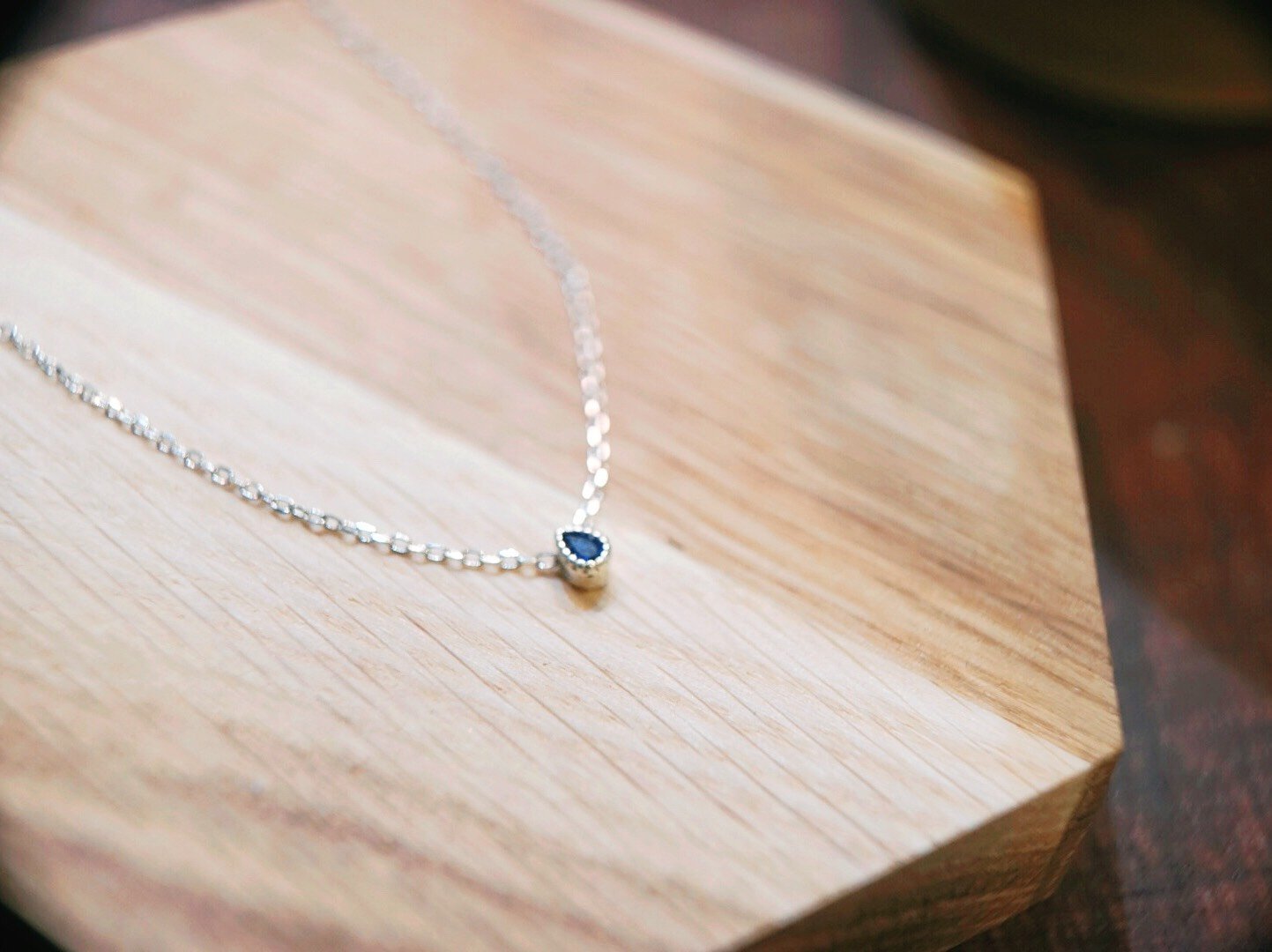 Noble Water Drop Pendant Necklac - 925 Sterling Silver (18K Gold plated) - Made in Korea - Palace Buy